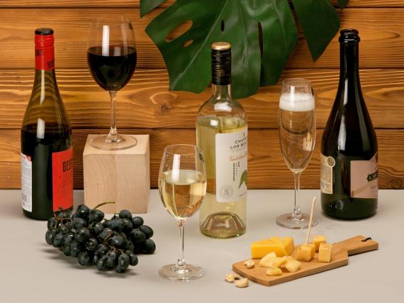 Подарочный набор бокалов для красного, белого и игристого вина «Celebration», 18 шт