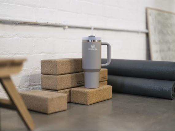 Стакан Stanley Quencher H2.0, 1,2 л