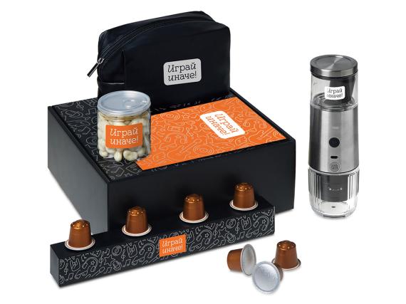 Подарочный набор «Re:y. Boost» с кофемашиной, капсулами и косметичкой