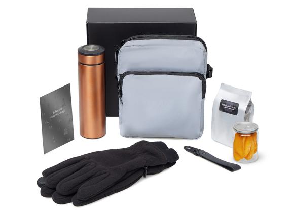 Подарочный набор «Re:m. Step»  с термосом, перчатками и сумкой