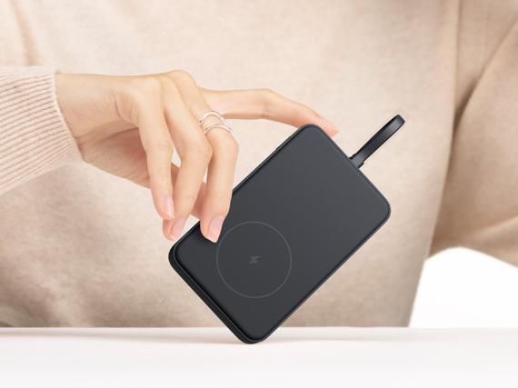 Внешний аккумулятор с кабелем Xiaomi 33W Magnetic Power Bank (Integrated Cable), 10000 мАч